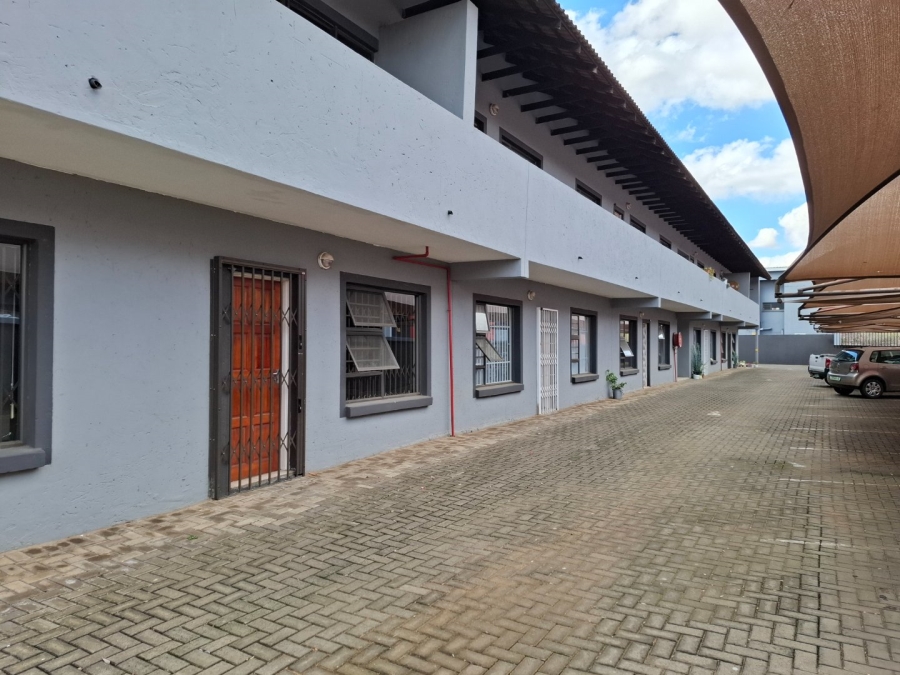 2 Bedroom Property for Sale in Universitas Free State